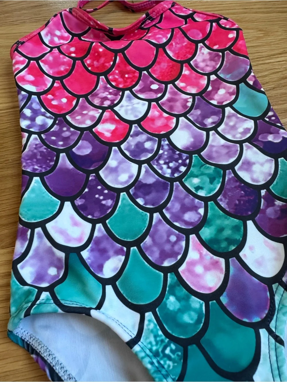 Honisen vibrant mermaid